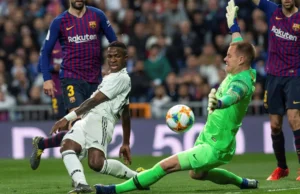 Ter Stegen, la vida sigue igual