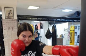 Cristina Peinado: “Me gustaría llegar a profesional y debutar con una pelea en mi tierra, en Jaén”