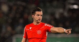 El árbitro José Luis Guzmán, es Premio Nacional «Palabra de Fútbol» 2025