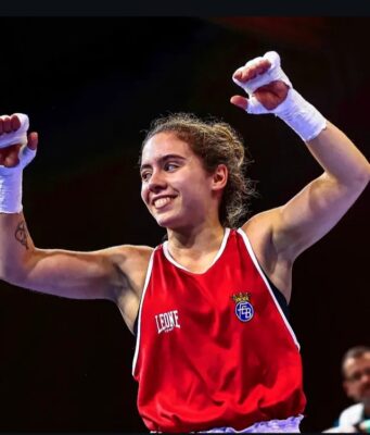 Carmen González se convierte en profesional esta noche en el palacio «Vista Alegre» de Córdoba