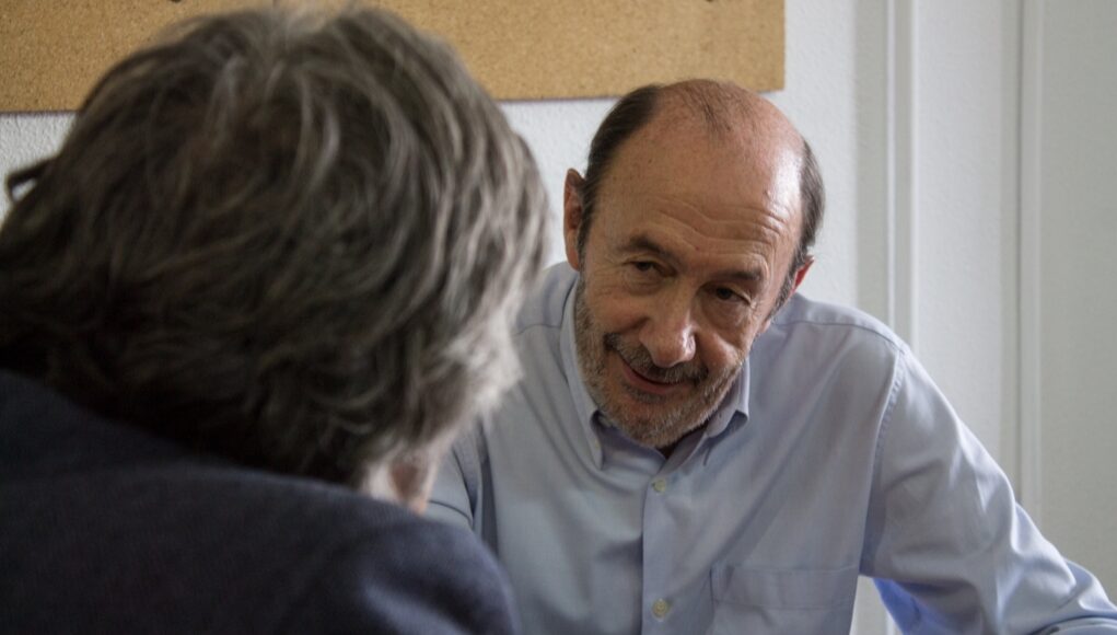 Alfredo Pérez Rubalcaba (2015): «Se dice que la gente de derechas es del Madrid y la de izquierdas del Atleti, eso es un disparate»