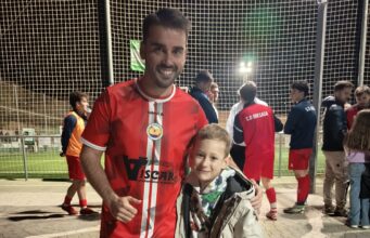 Antonio Fontiveros «Fonti»: «Que un niño del pueblo te mire como su ídolo, hace que te sientas futbolista»