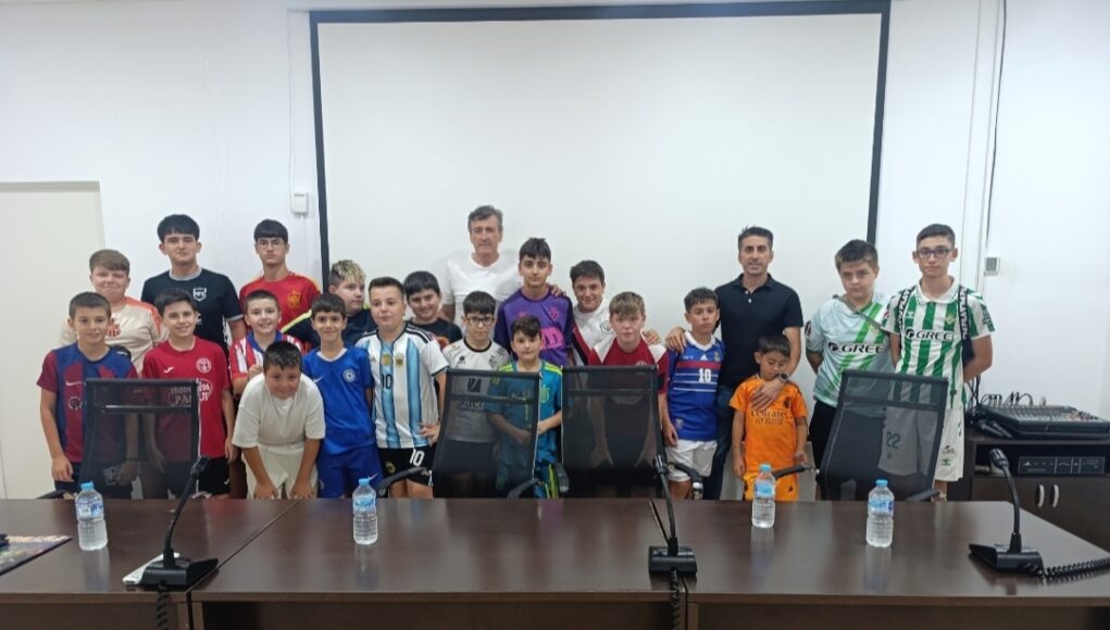 Las Jornadas Deportivas, dirigidas por Pedro Jaro y dedicas al portero, culminan en Beas de Segura