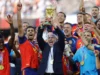 España ganó una final que redime al fútbol.